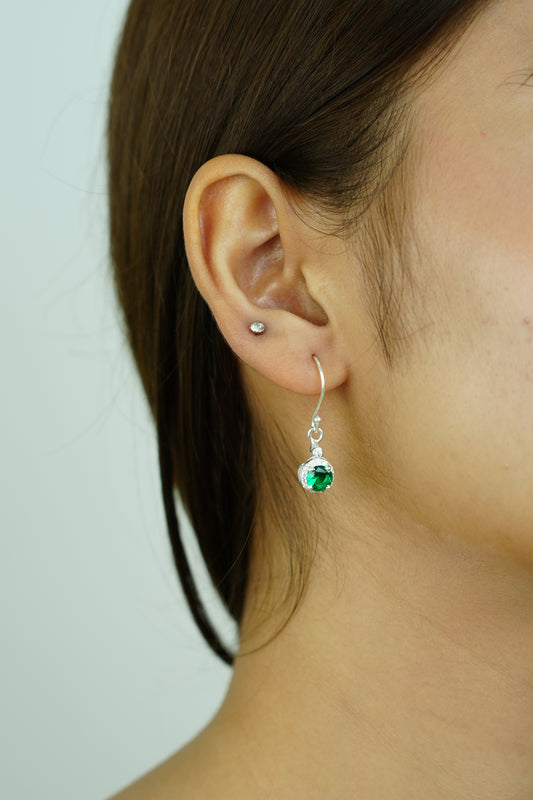 Emerald Glow Sterling Silver Necklace with Earrings