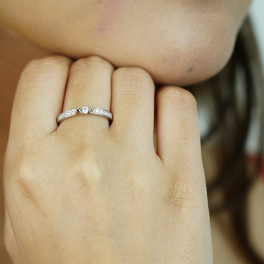 Sterling Silver Petite Heart Solitaire Ring