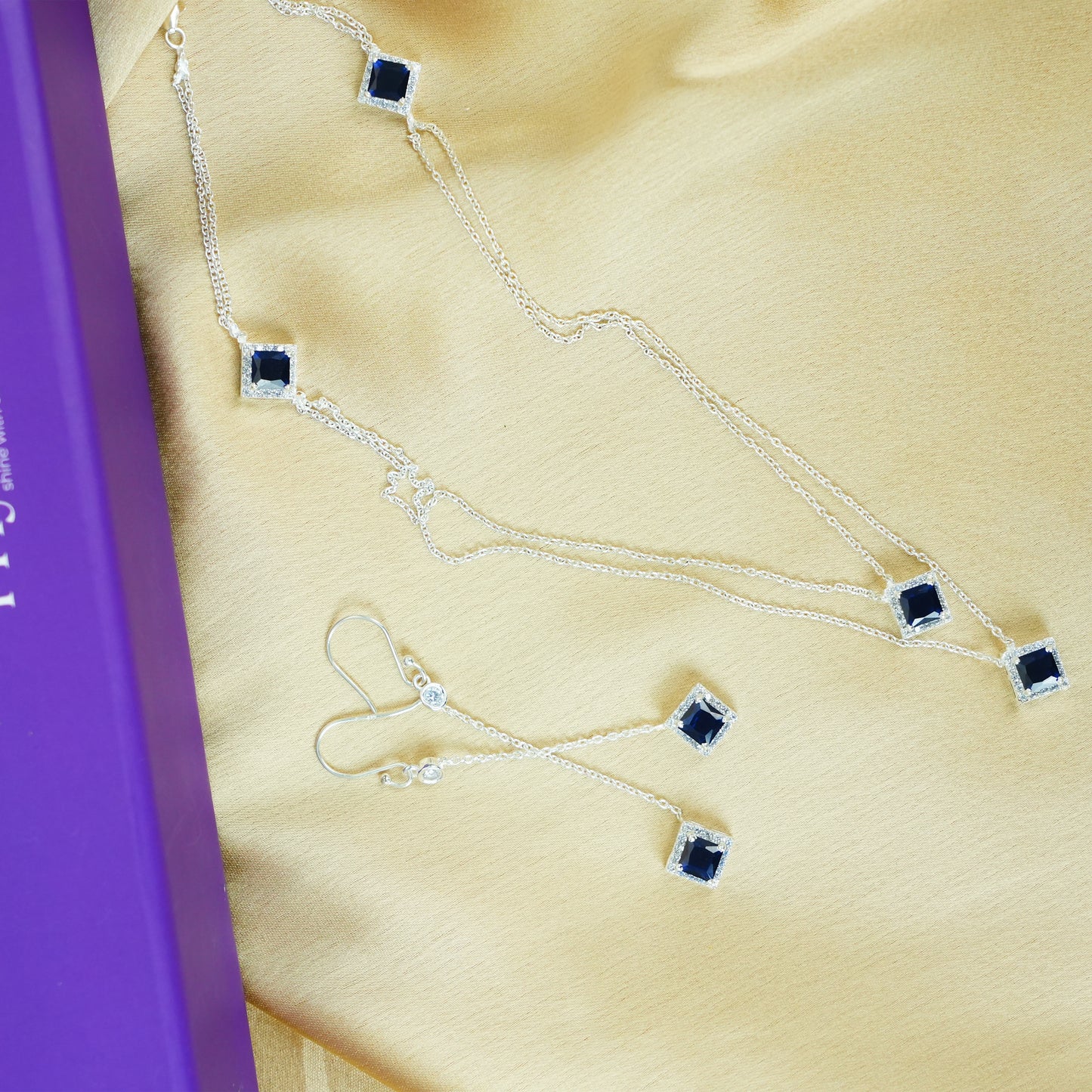 Silver Noir Layered Necklace