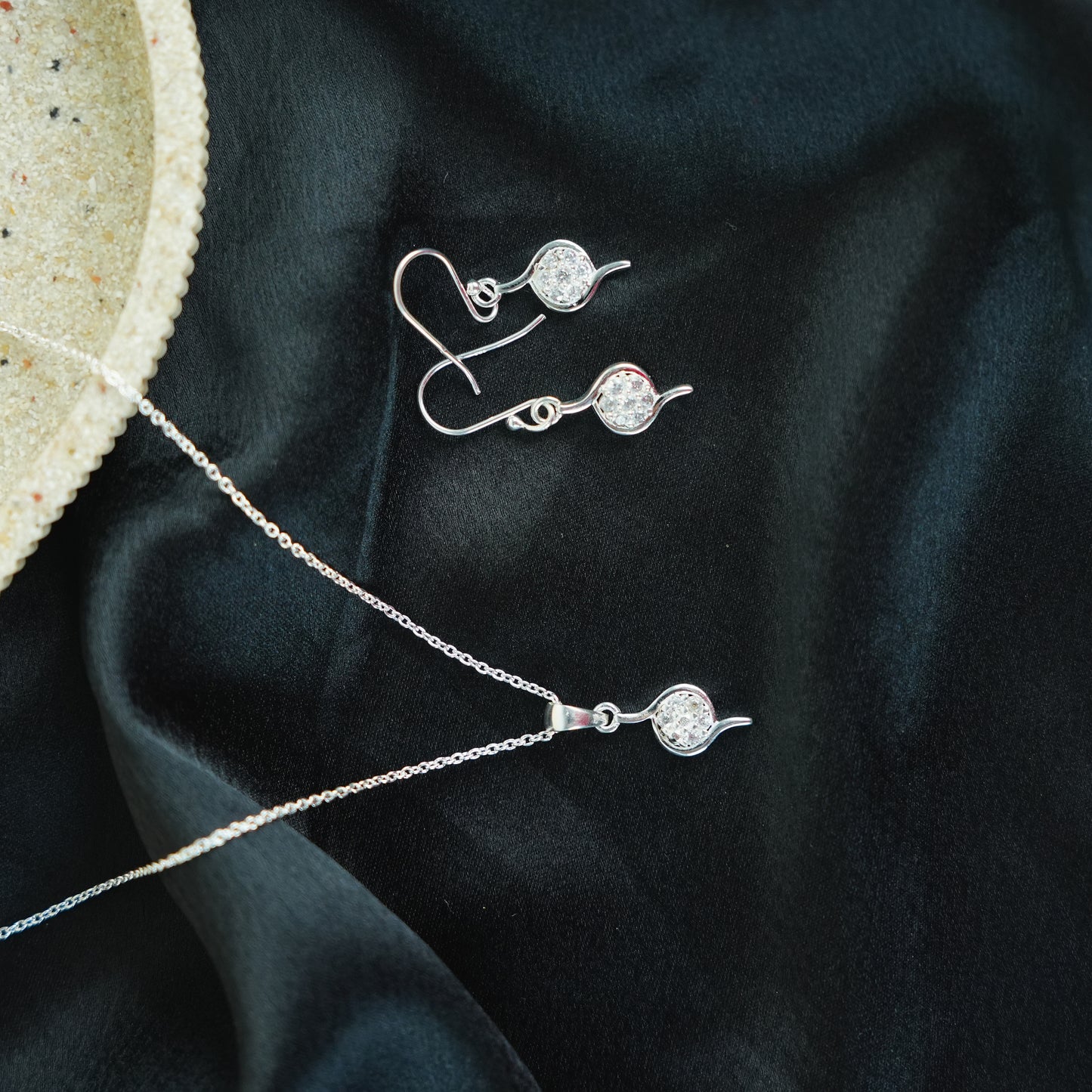 Sterling Silver Leaf Drop Necklace