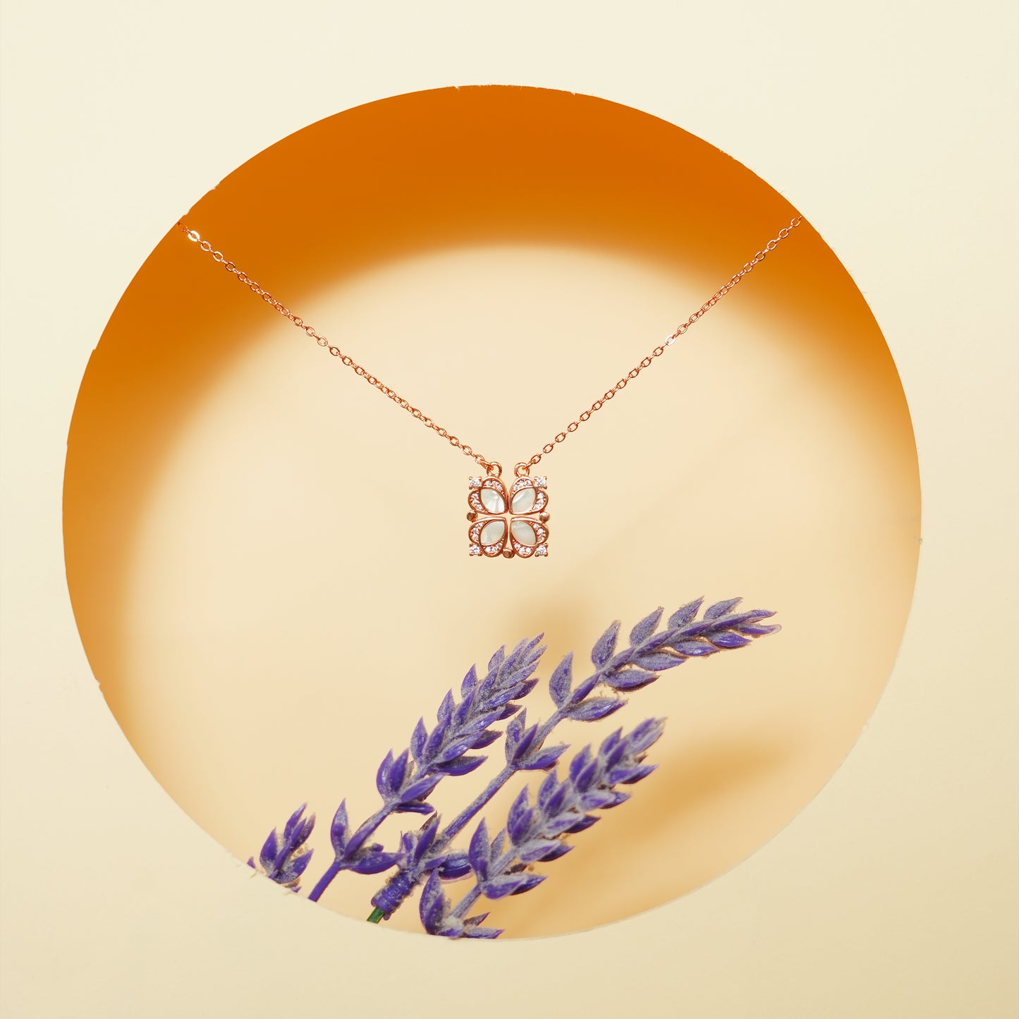 Blush Bloom – Rose Gold Floral Elegance Necklace