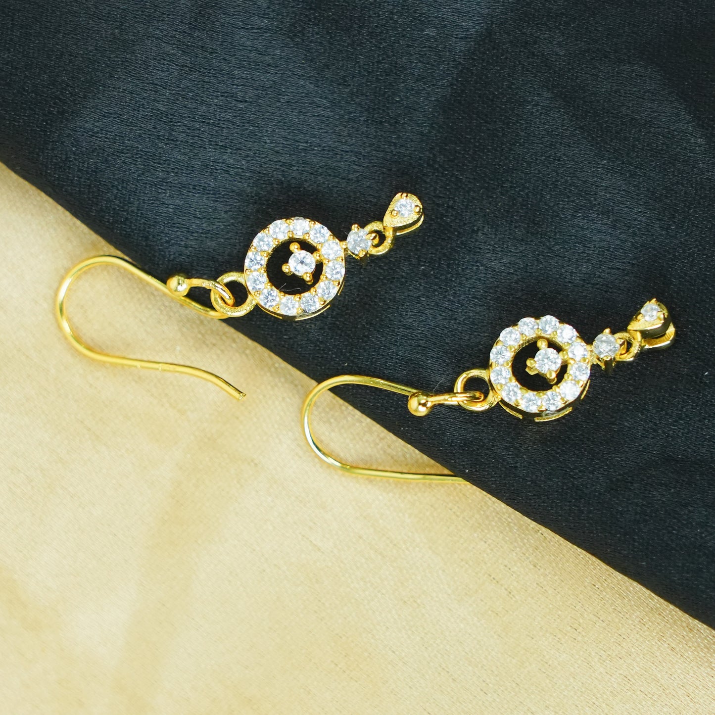 Zariya Bloom” – 925 Sterling Silver Gold-Plated Floral Dangler Earrings