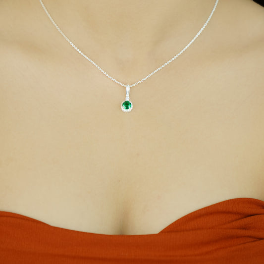 Emerald Glow Sterling Silver Necklace