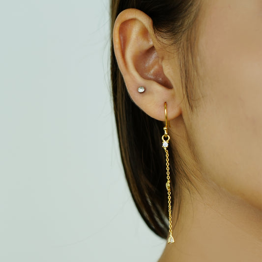 “Aurora Linea” – 925 Sterling Silver Gold-Plated Chain Drop Earrings