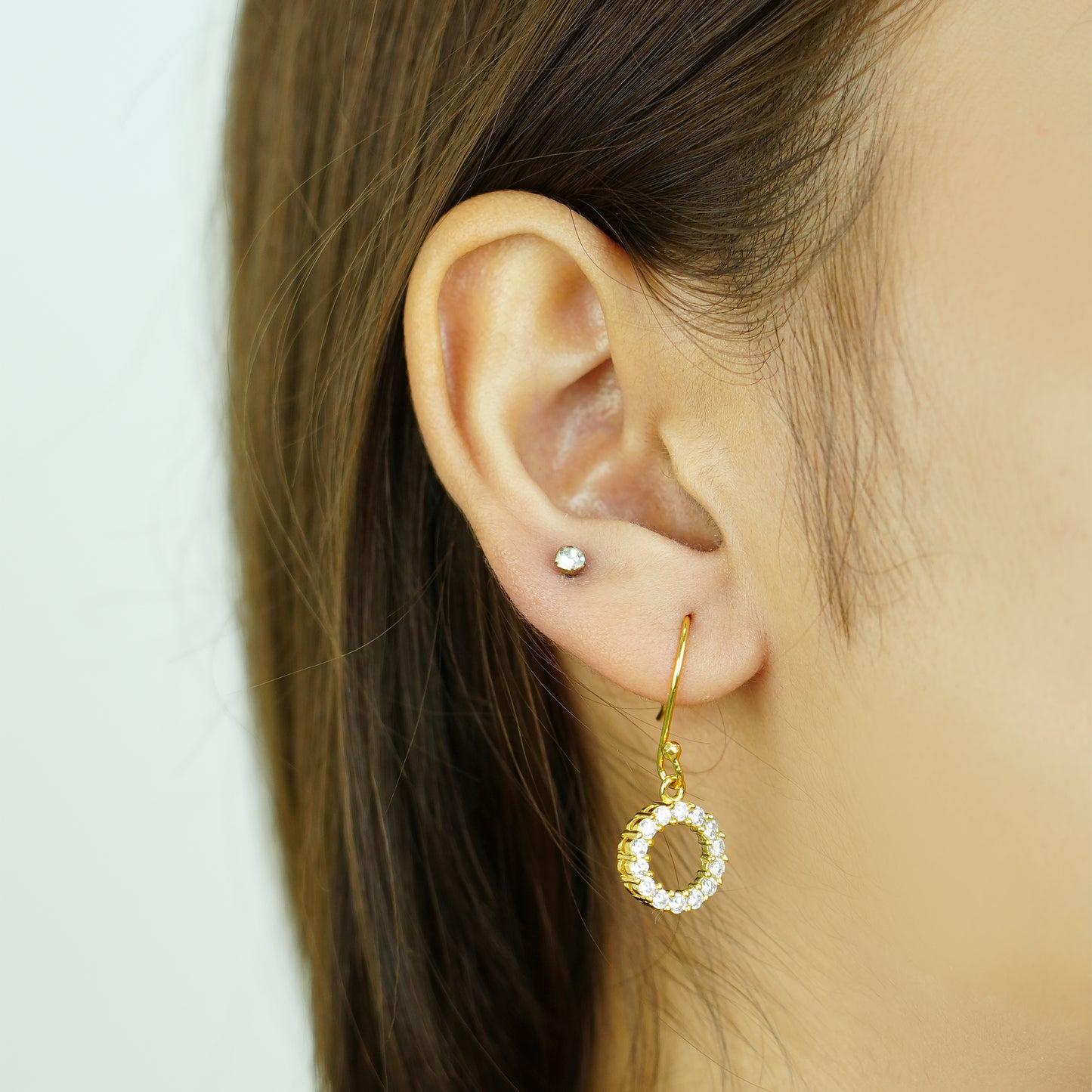 Aurelia Halo” – 925 Sterling Silver Gold-Plated Circle Earrings