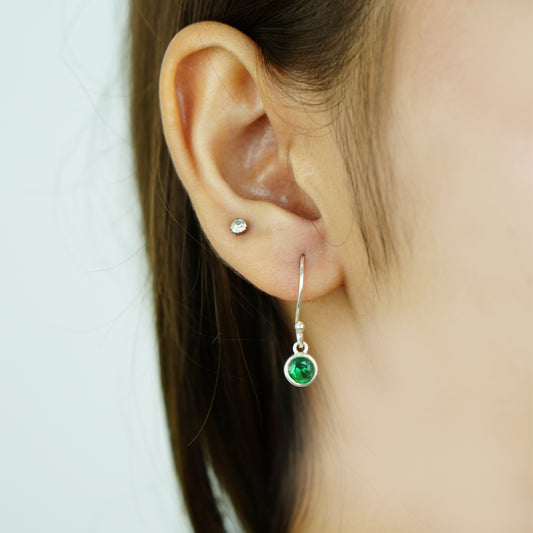 Verdora Charm” – 925 Sterling Silver Green Solitaire Drop Earrings