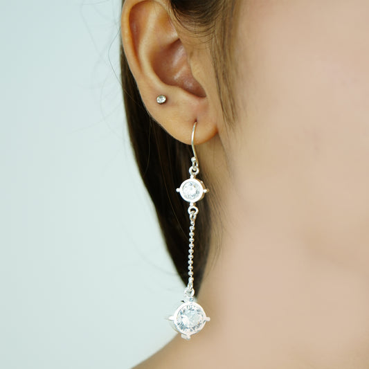 Lunara Radiance” – 925 Sterling Silver Drop Earrings