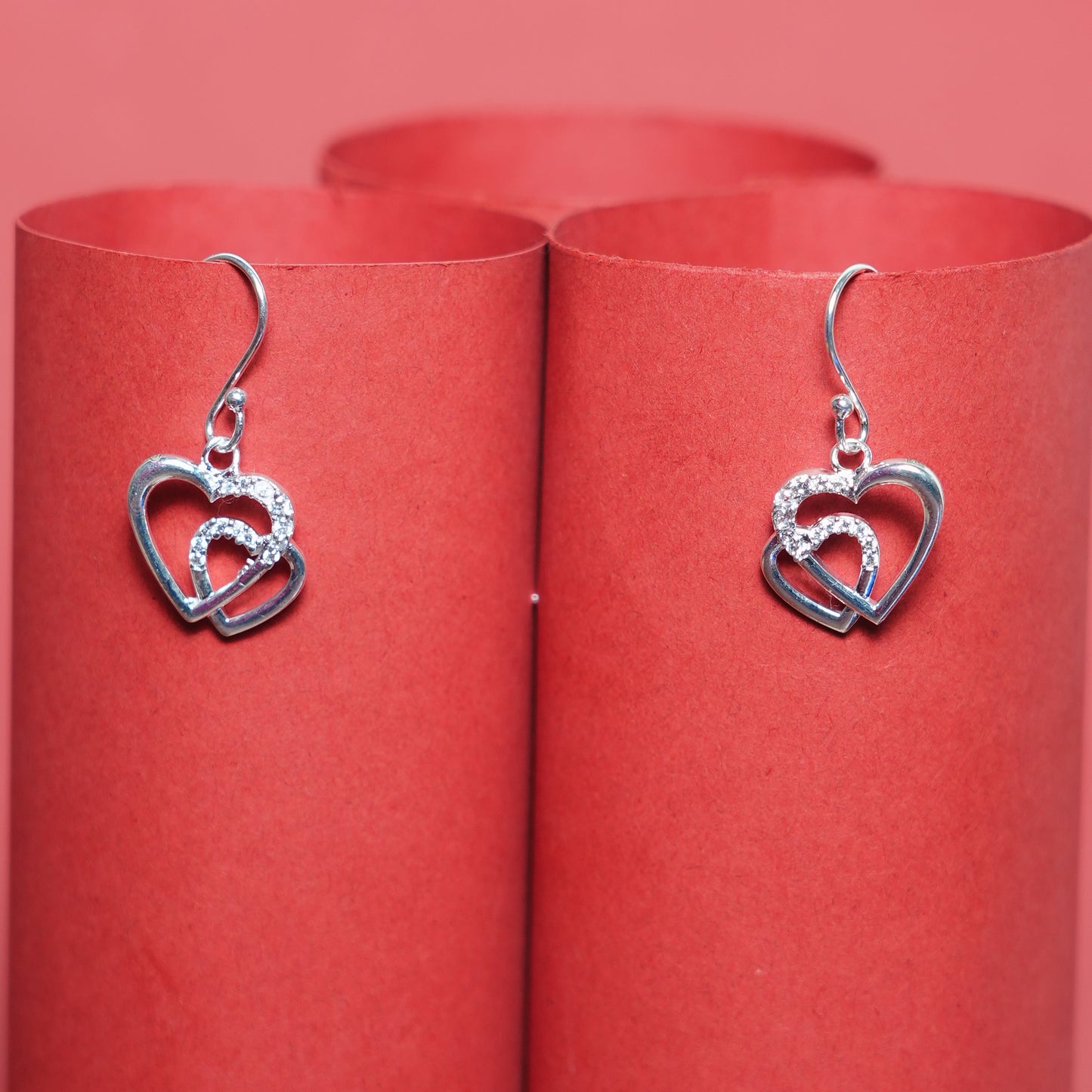 Heartaura Duo” – 925 Sterling Silver Interlocked Heart Earrings