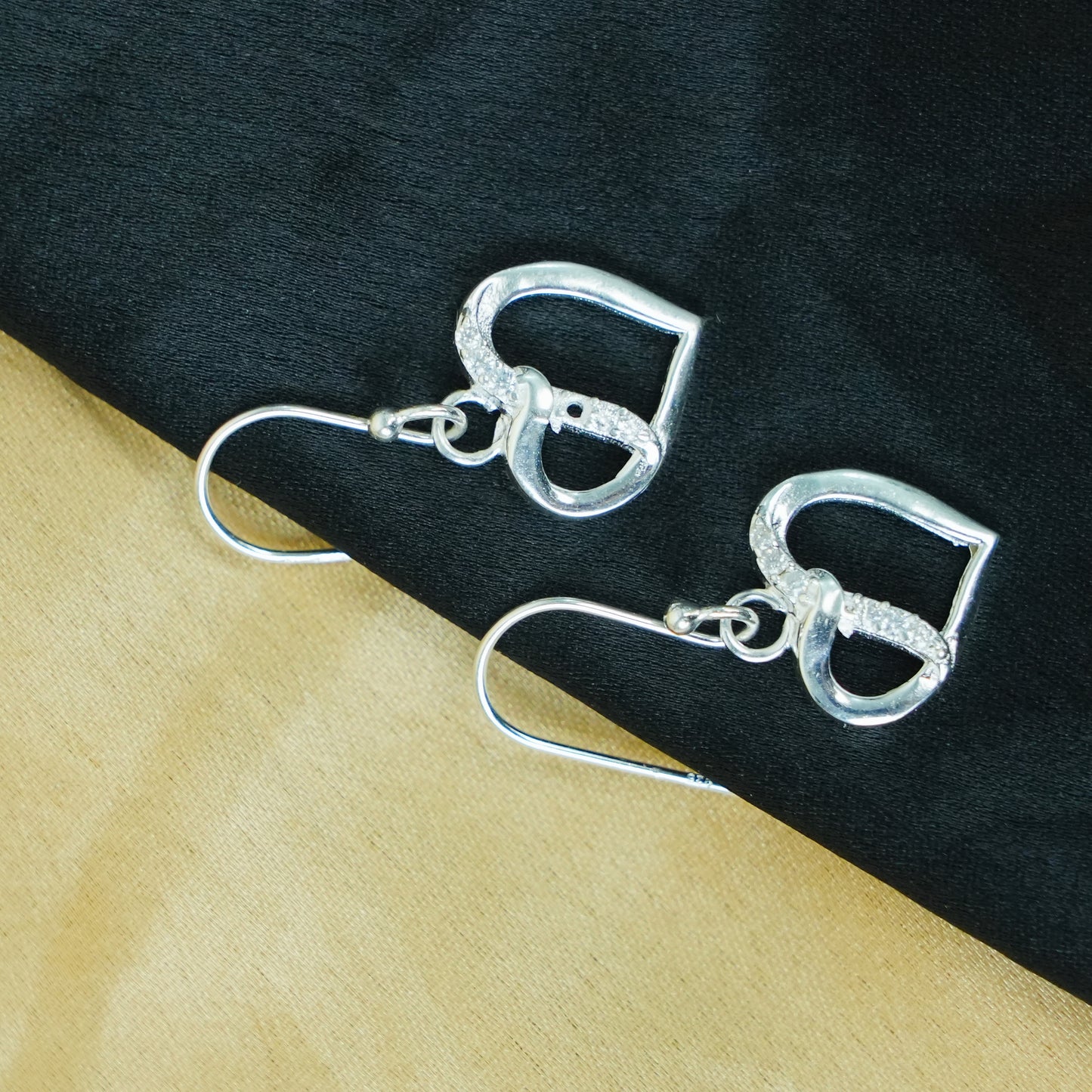 Serene Heart” – 925 Sterling Silver Open Heart Drop Earrings