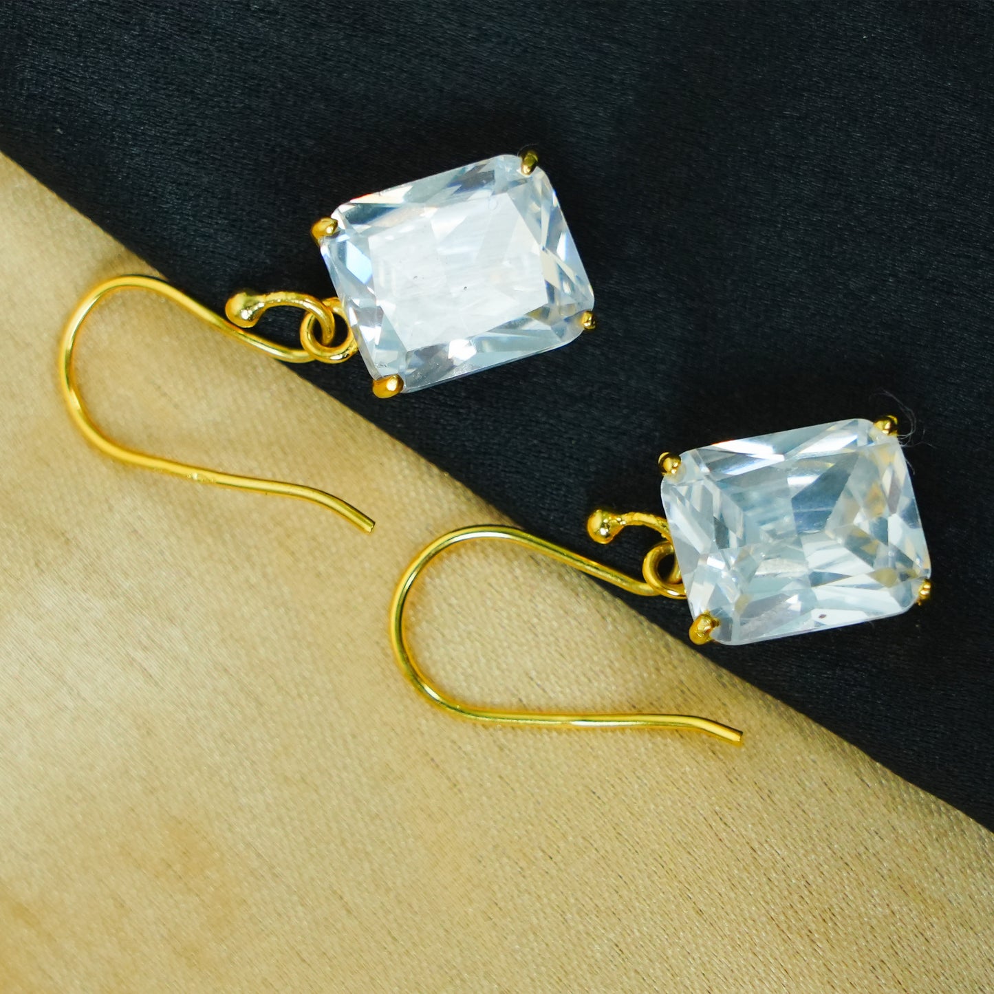Regalia Glow” – 925 Sterling Silver Gold-Plated Statement Earrings